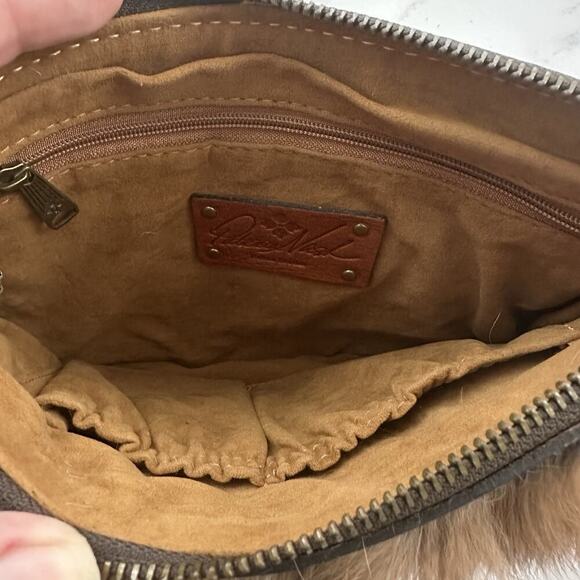 Patricia Nash Cassini Wristlet Bag Winter Fur New Brown Leather Small Animal - Picture 5 of 5